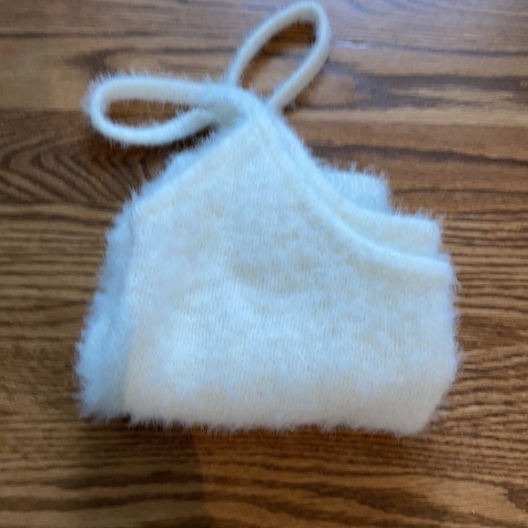 Garage white fluffy camisole - Picture 3 of 3